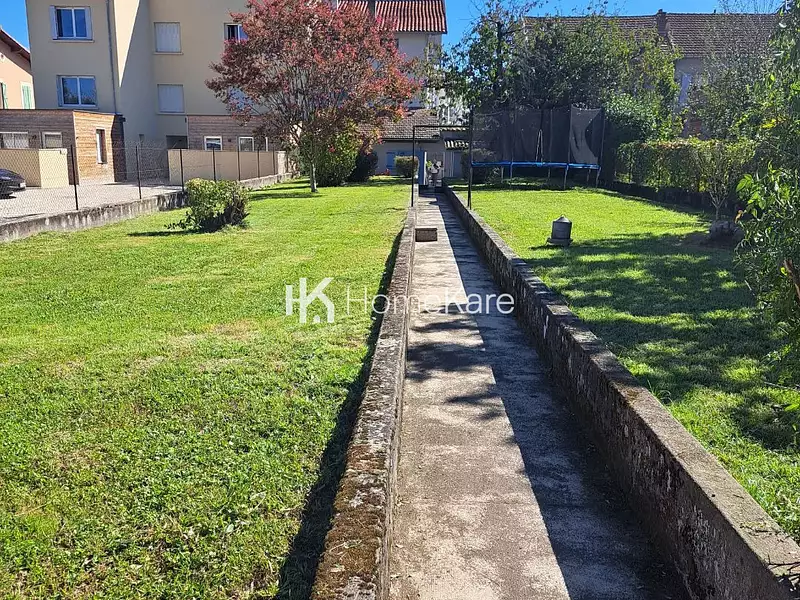 Maison, 230 m²