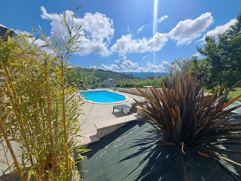 Maison, 170 m²