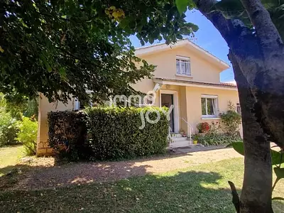 Maison, 159 m²