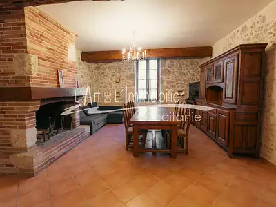Maison, 250 m²