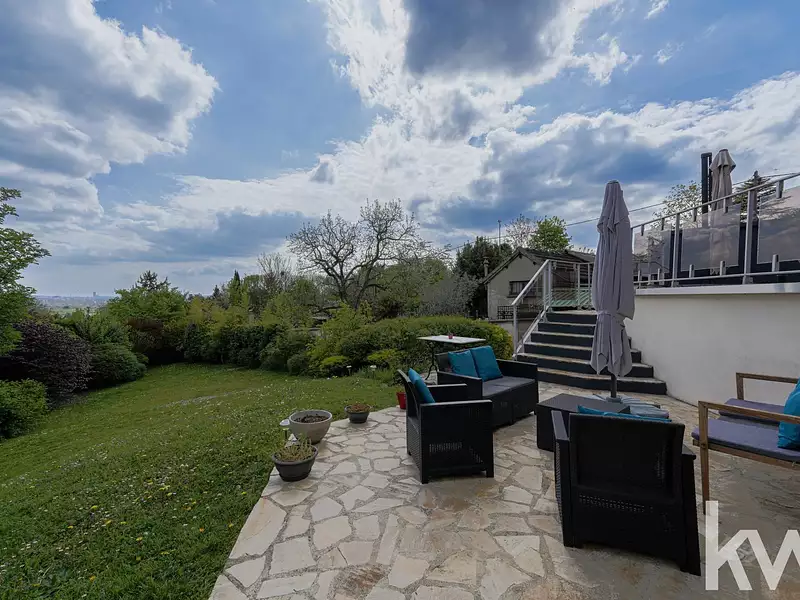 Maison, 184 m²