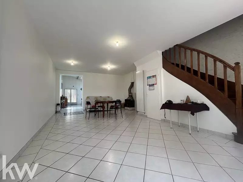 Maison, 230,35 m²