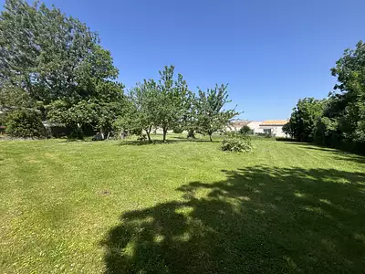 Terrain, 606 m²