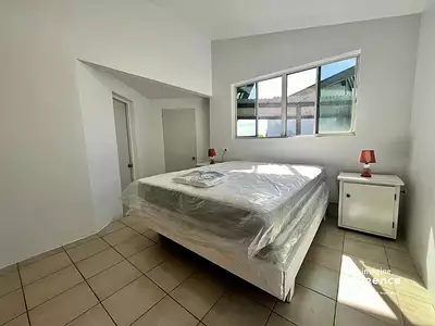 Maison, 177 m²