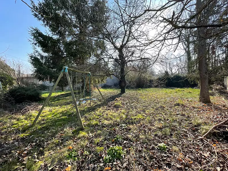Terrain, 685 m²