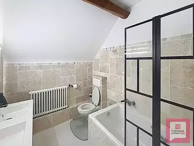 Maison, 250 m²