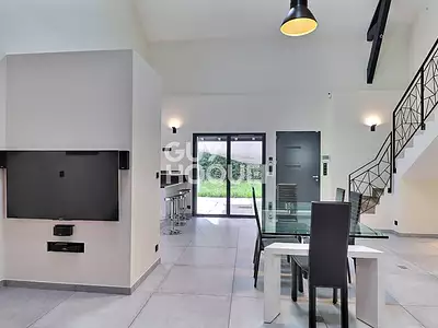Maison, 154 m²