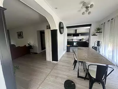 Maison, 190 m²