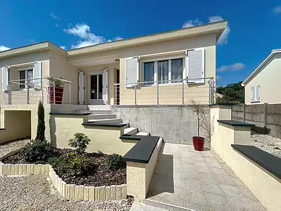 Maison, 205 m²