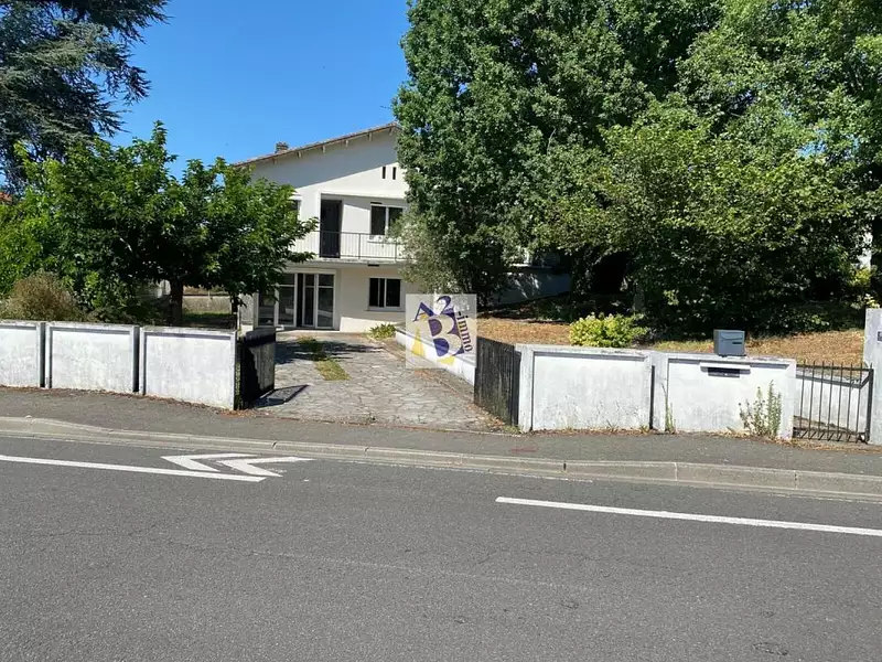 Maison, 209 m²