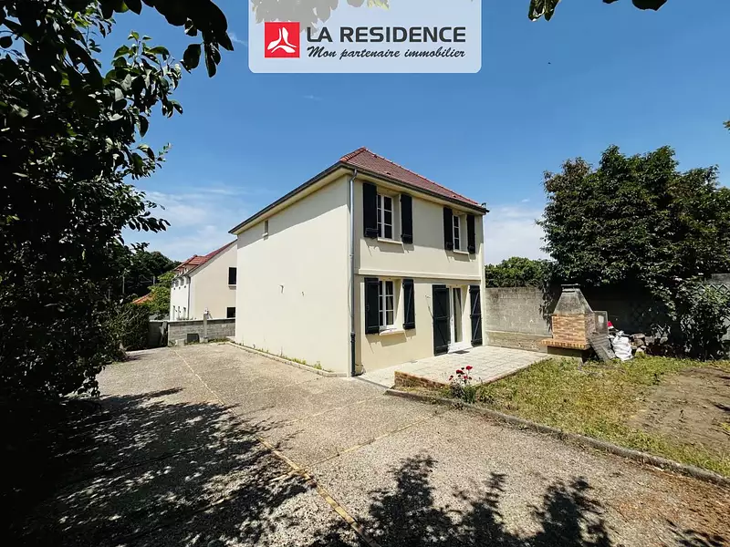 Maison, 98 m²