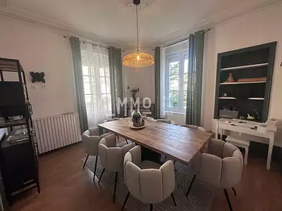 Maison, 176 m²