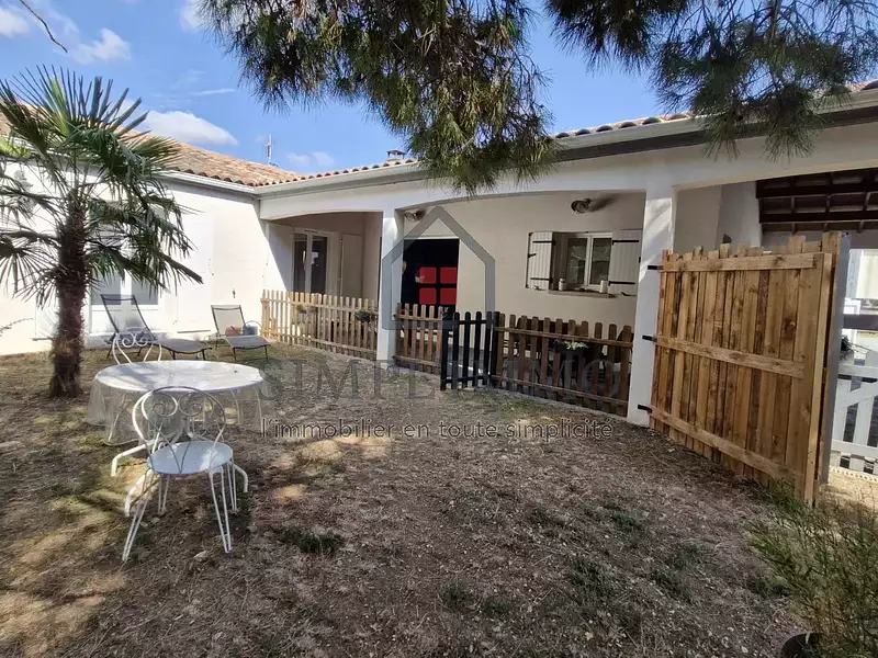 Maison, 158 m²
