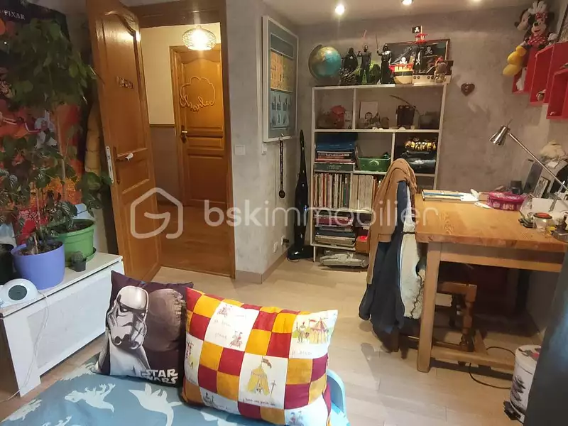 Maison, 145 m²