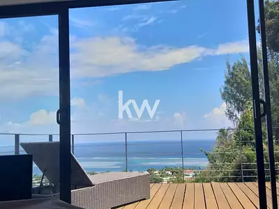 Maison, 240 m²