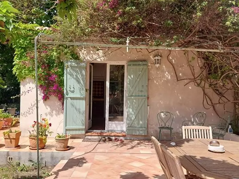 Maison, 270 m²