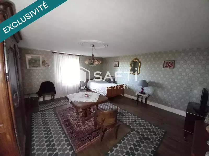 Maison, 180 m²
