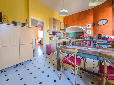 Appartement, 159 m²