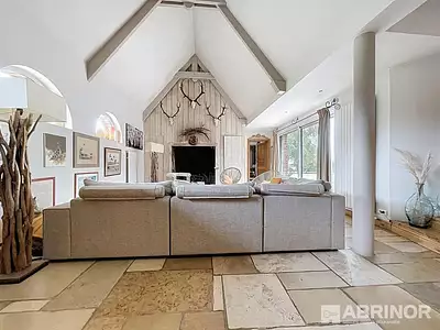 Maison, 220 m²