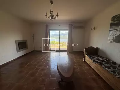 Maison, 258,55 m²
