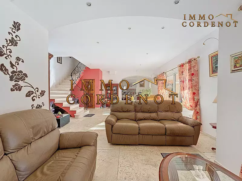 Maison, 150 m²