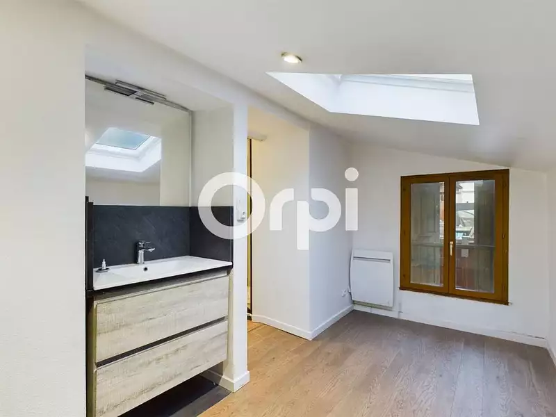 Maison, 168 m²