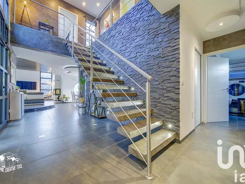 Maison, 250 m²