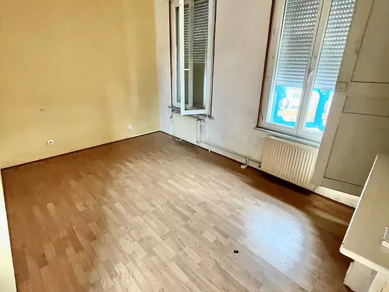 Immeuble, 170 m²