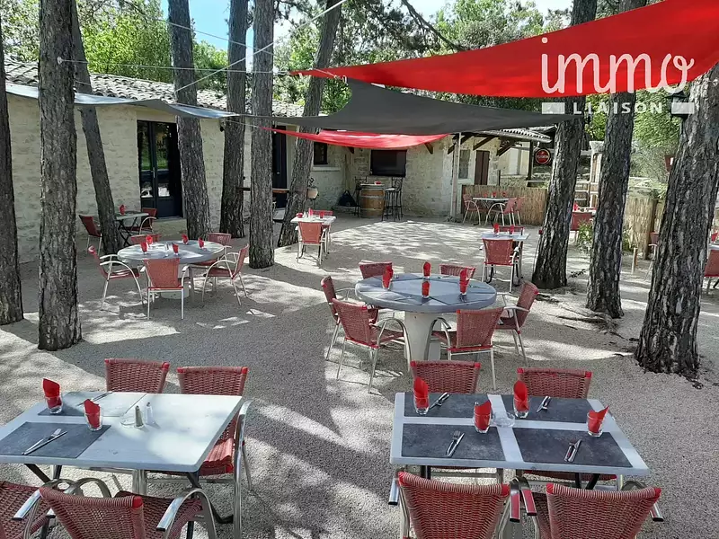 Divers, 150 m²