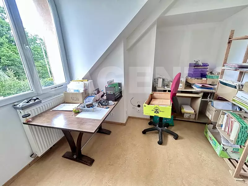 Maison, 165 m²