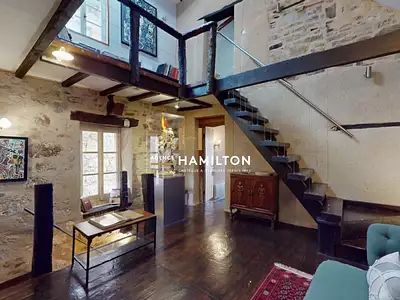 Maison, 211 m²