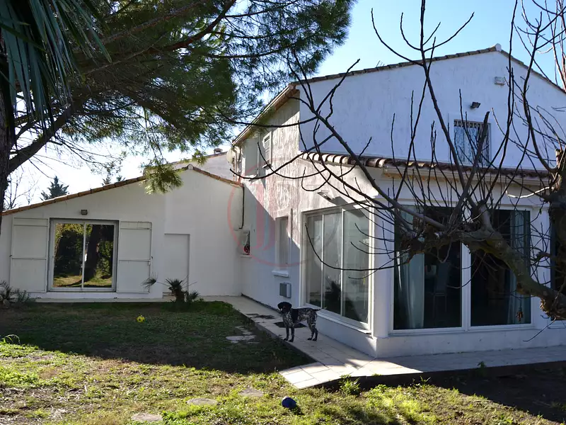 Maison, 200 m²