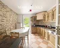 Maison, 140 m²