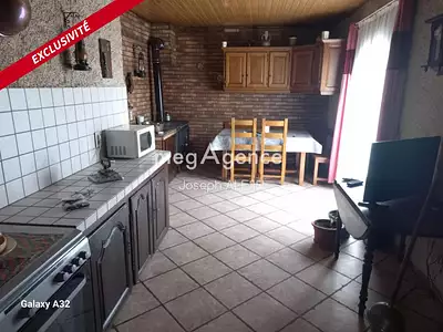 Maison, 259 m²