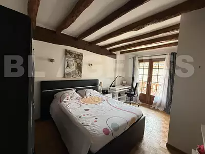 Maison, 269 m²