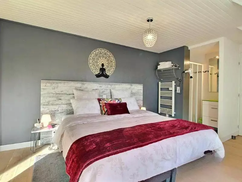 Maison, 180 m²