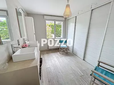 Maison, 197,5 m²