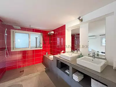 Maison, 234 m²