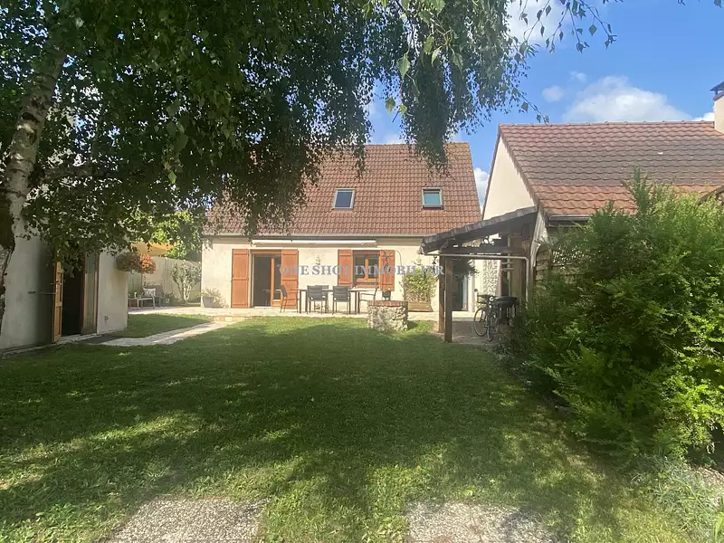 Maison, 106 m²