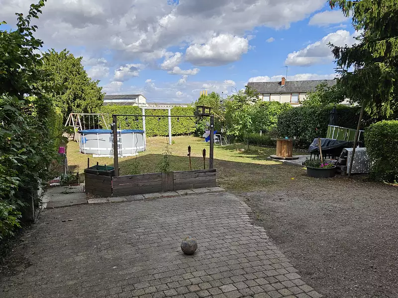 Maison, 166 m²