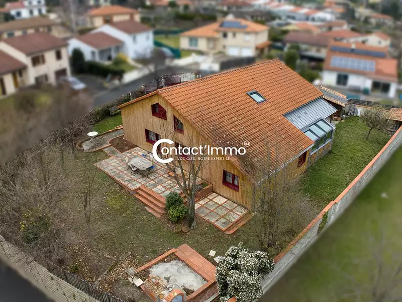 Maison, 205 m²