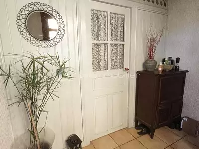 Maison, 225 m²