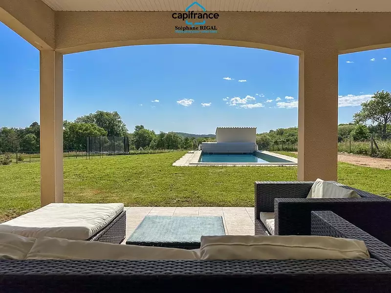 Maison, 140 m²