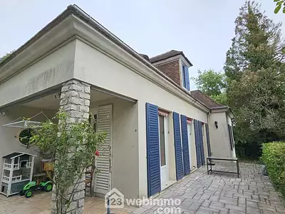 Maison, 137 m²