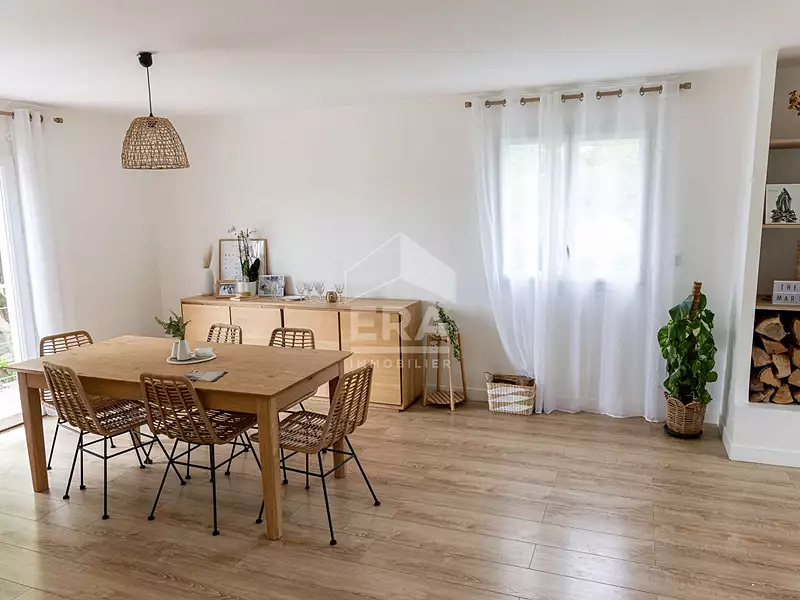 Maison, 219 m²