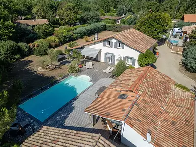 Maison, 231 m²
