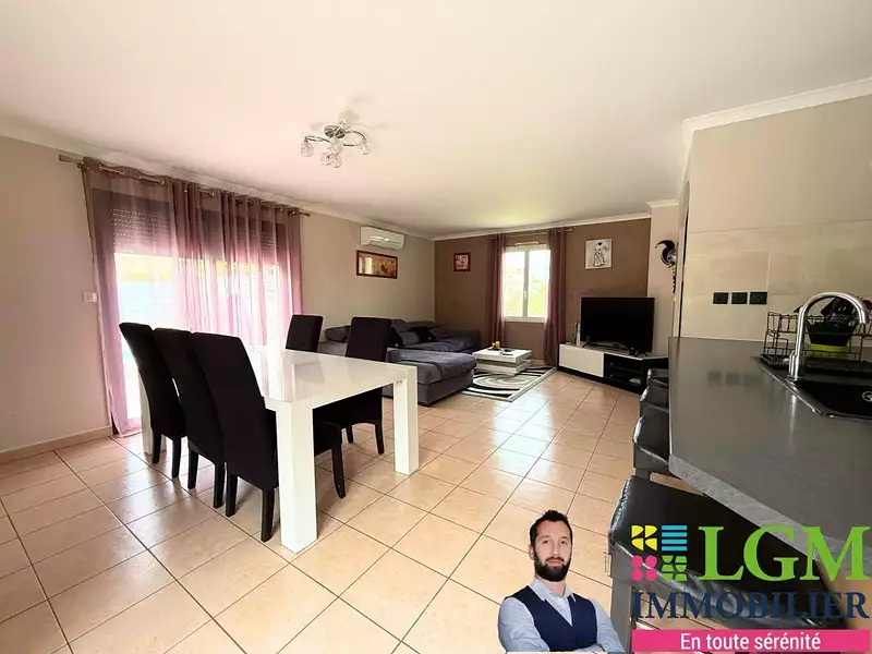 Maison, 90 m²