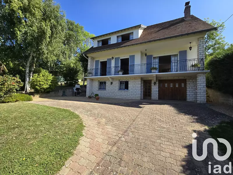 Maison, 181 m²