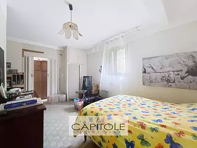 Maison, 268 m²