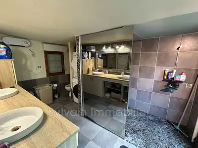 Maison, 195,51 m²